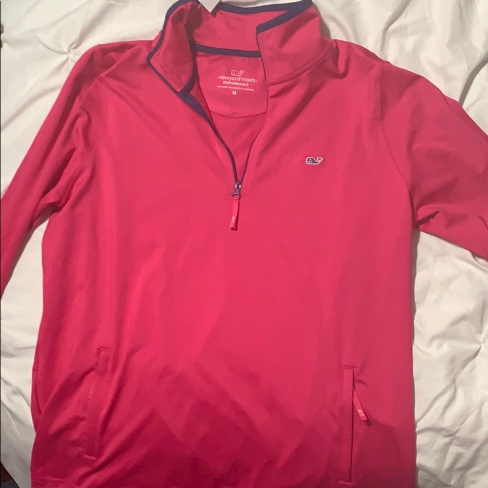 Vineyard vines woman’s quarter zip